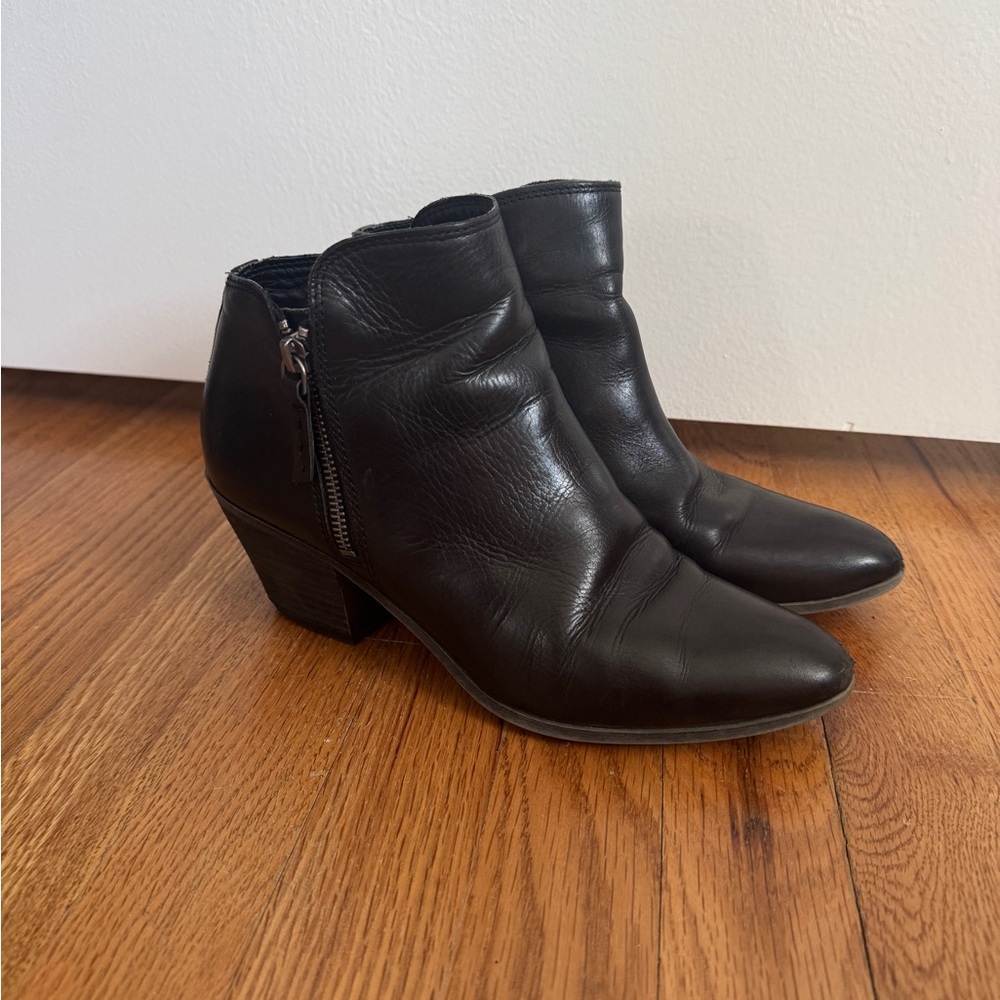 FRYE black leather bootie size 9